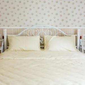  Апартаменты Lovely In The Center Украина